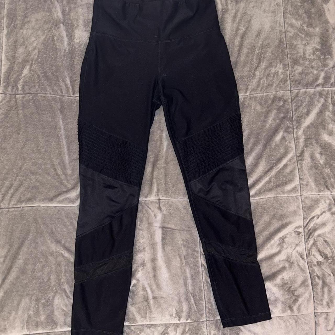 medium black xersion leggings -fits like a - Depop