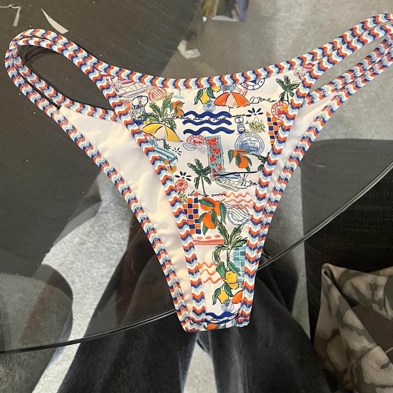 Bydee bikini size small. Never worn - Depop