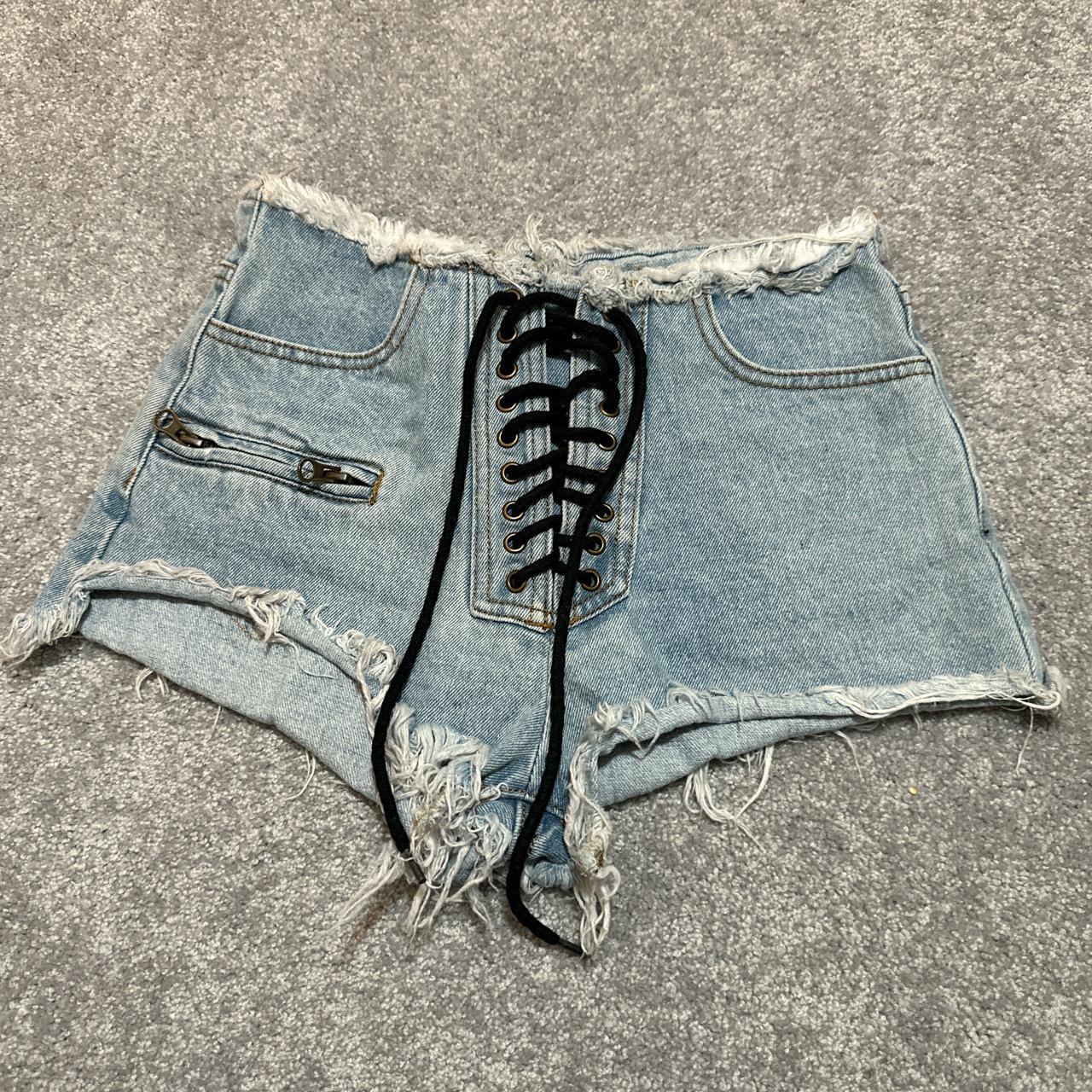 item listed by mosthriftshop