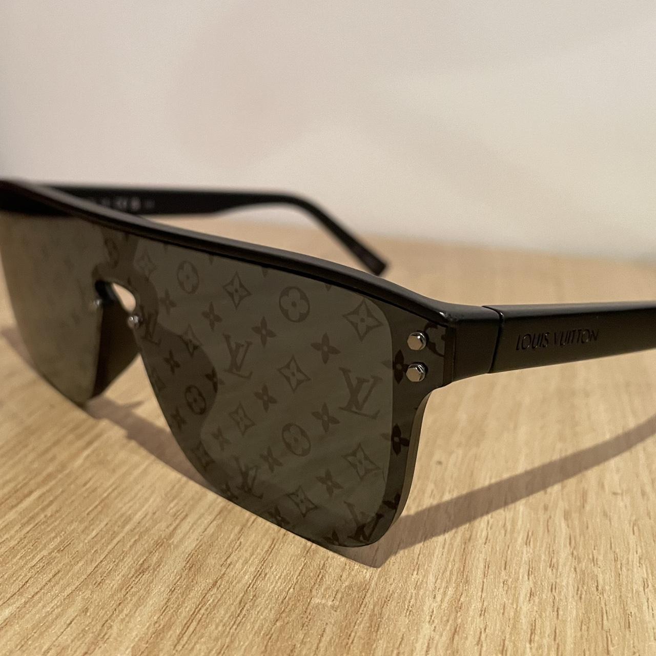 Louis vuitton z1082w shops