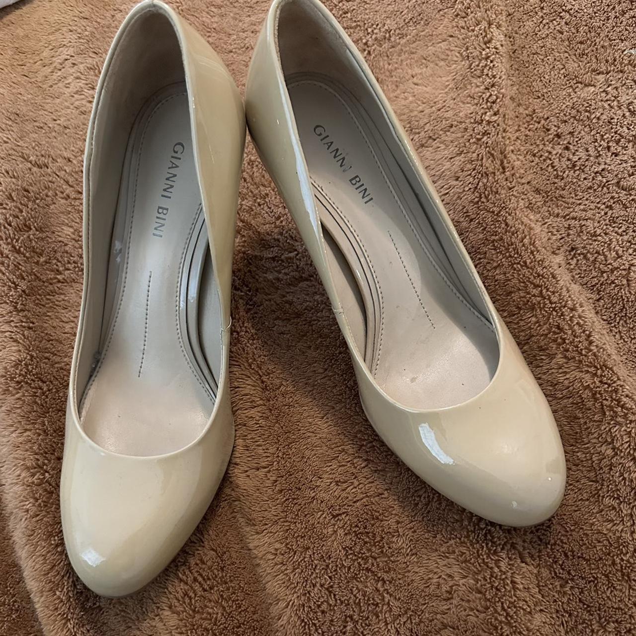 Gianni Bini Nude High Heels - Depop