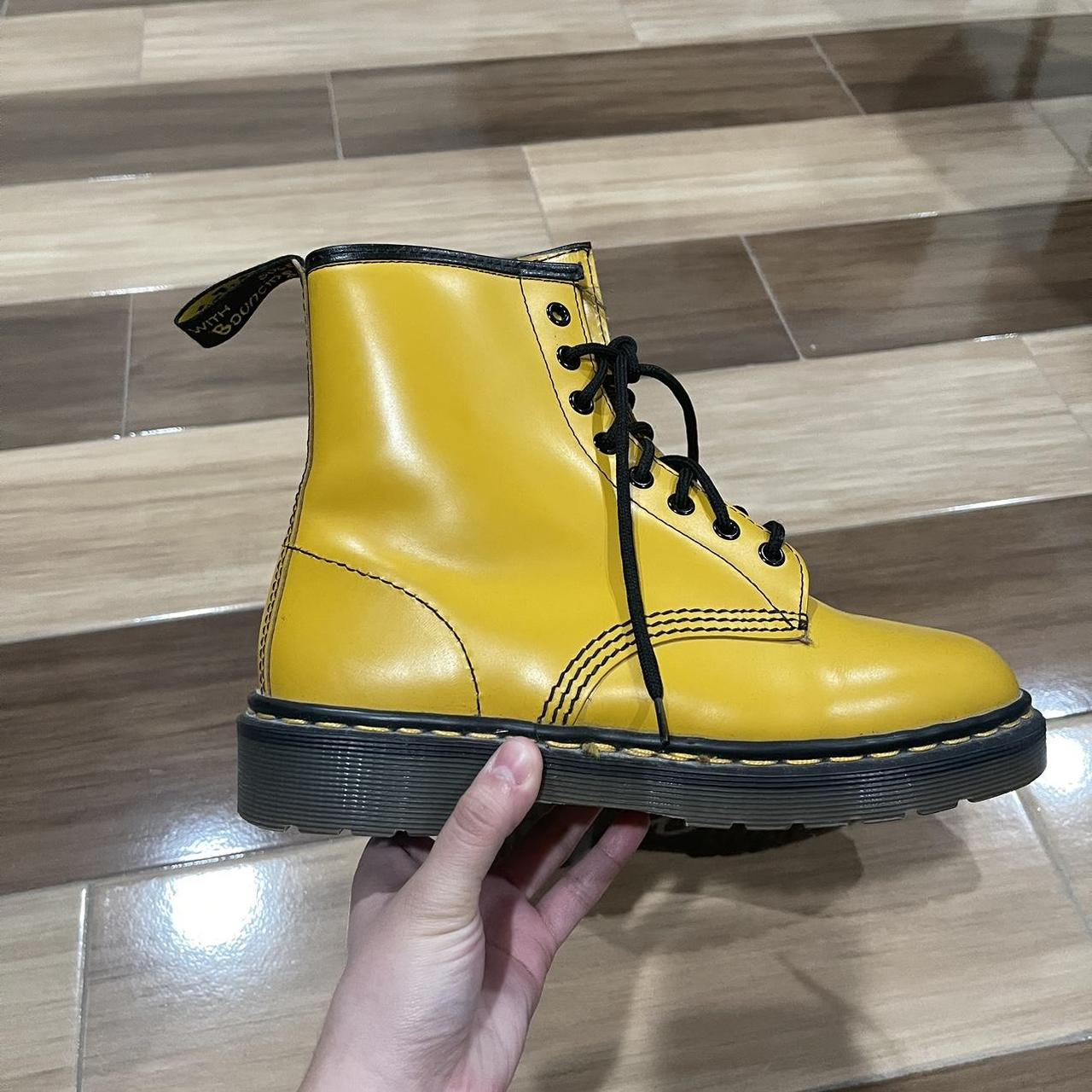 Yellow doc best sale marten boots