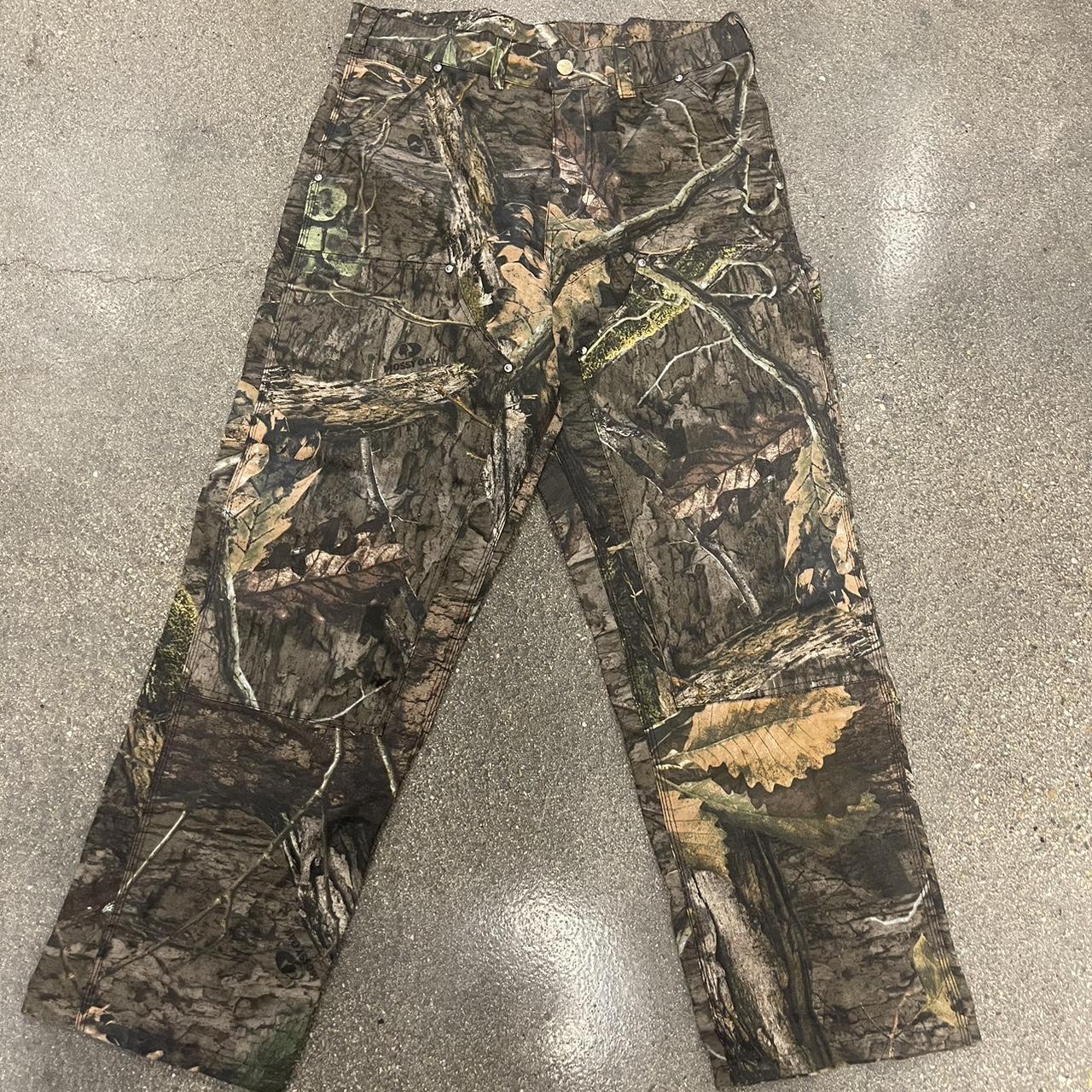 Reworked Carhartt Realtree Double Knee Pants Size... - Depop