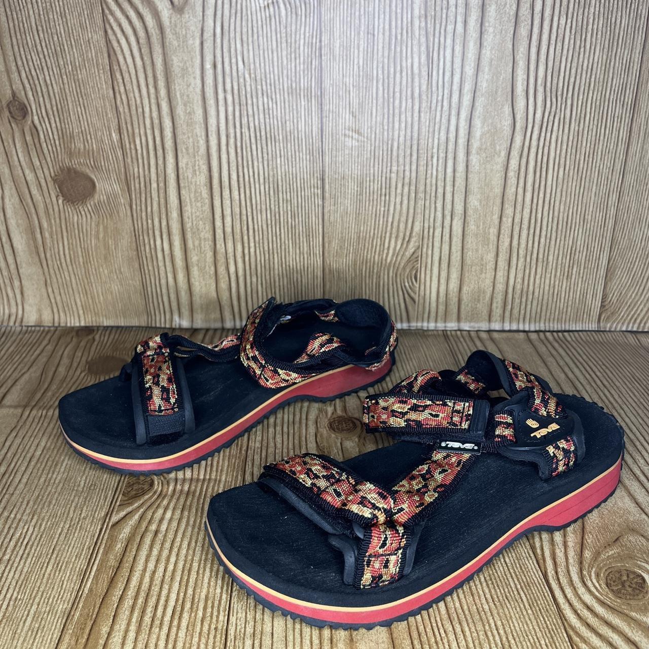 Teva 2024 floral sandals