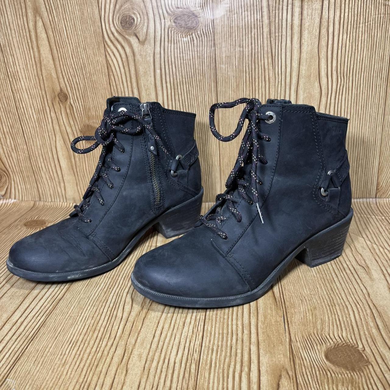 Teva fashion lace up boots