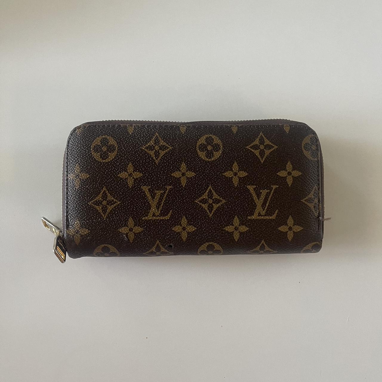 New, never used Louis Vuitton Zippy Wallet! - Depop