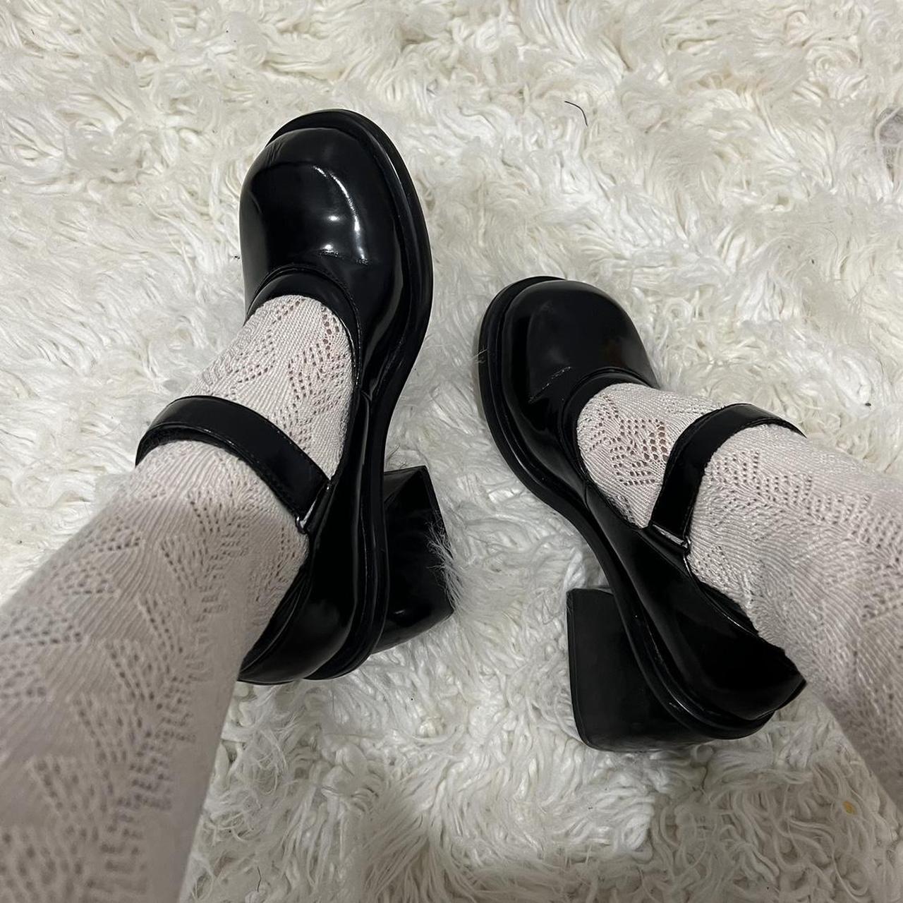 unif dot mary janes