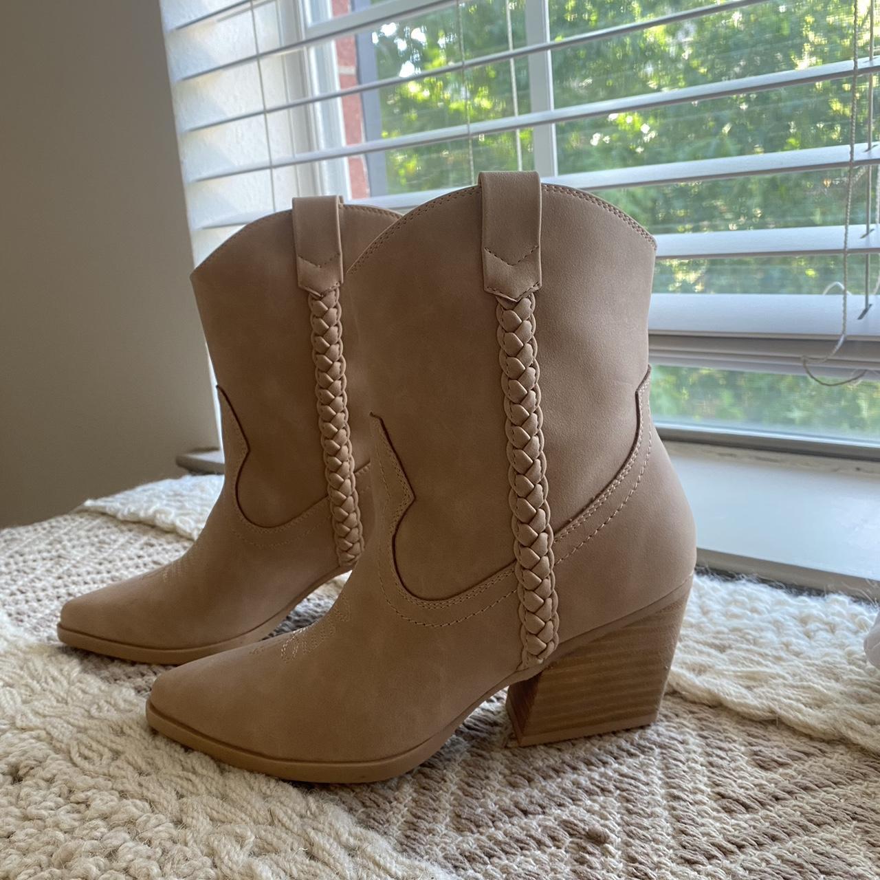dolce vita kaidie bootie