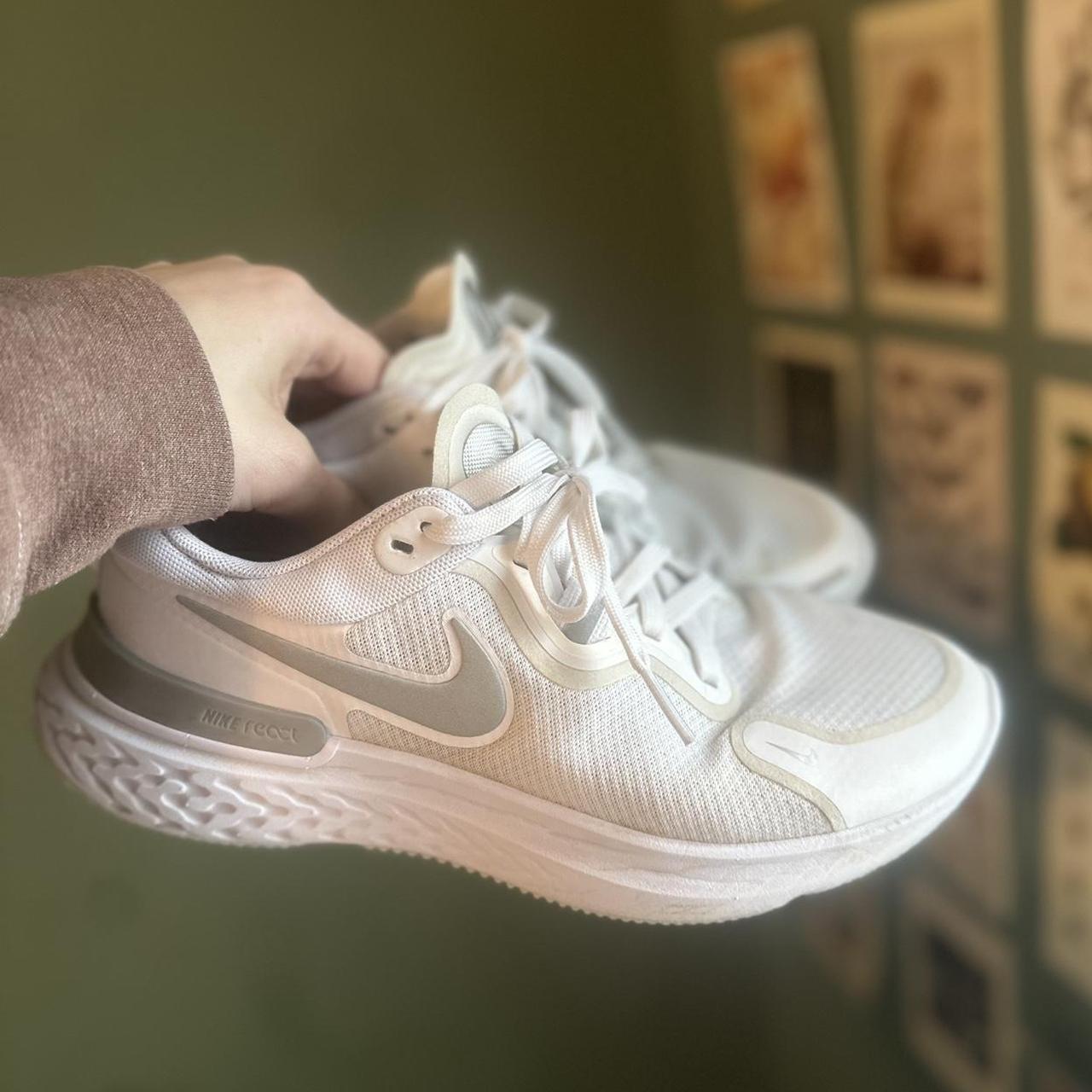 womens nike react trainers white