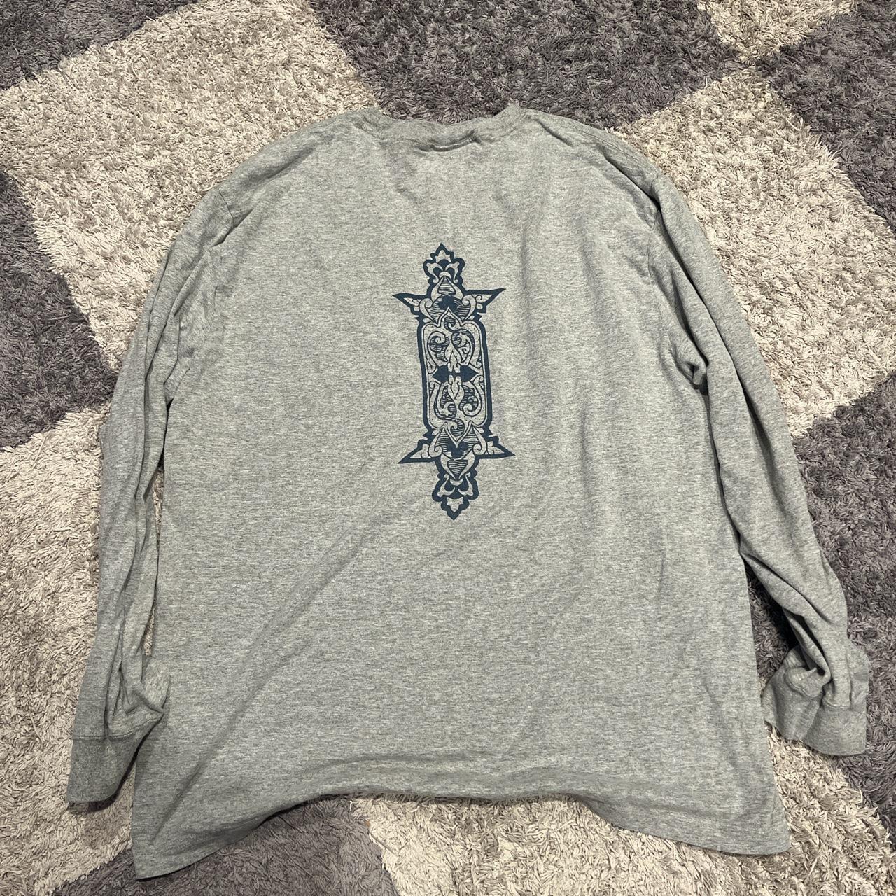 Early 2000s American eagle outfitters grey graphic... - Depop