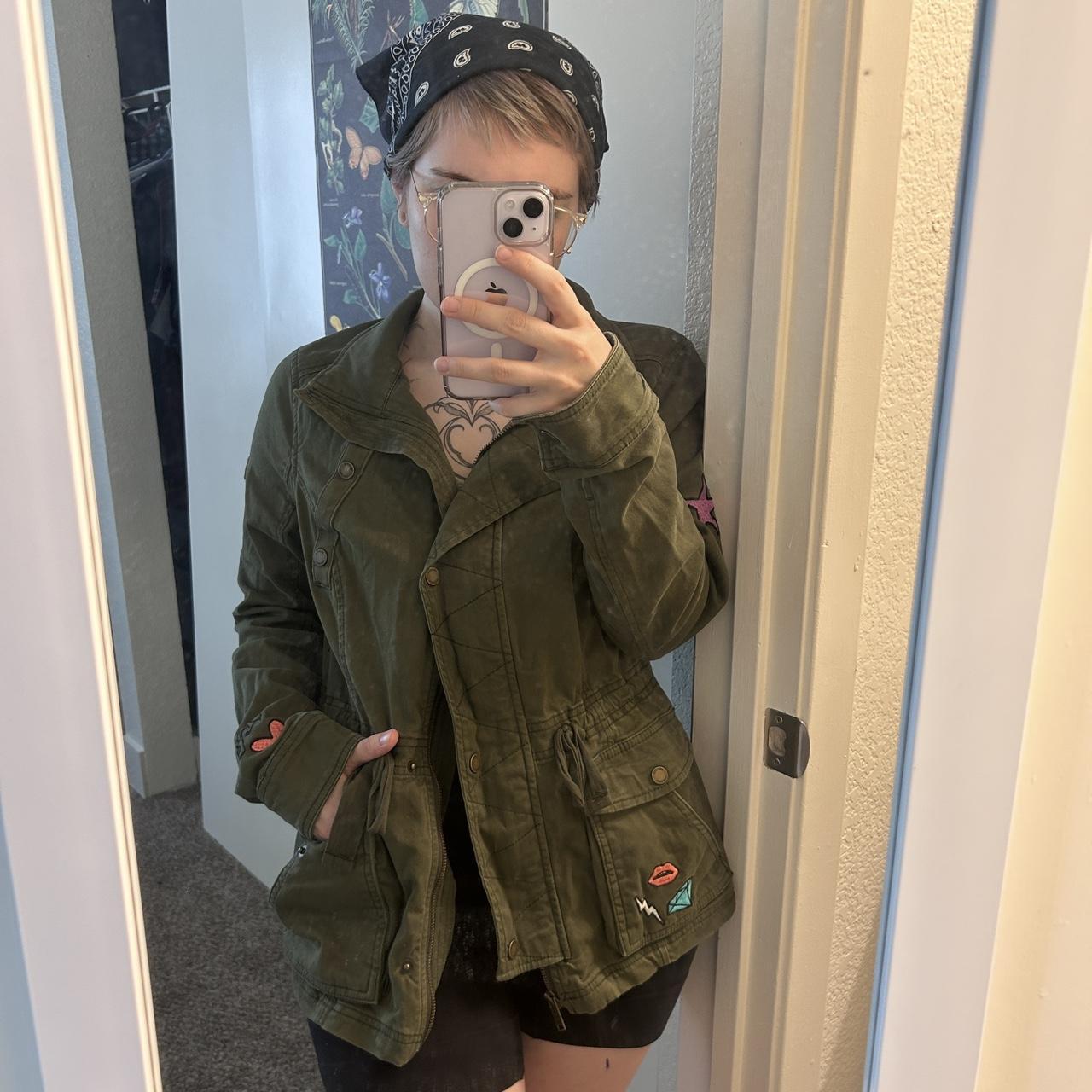 Hollister on sale green jacket