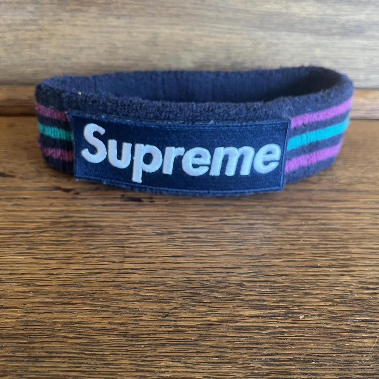 Vintage supreme Headband kinda peeling but besides