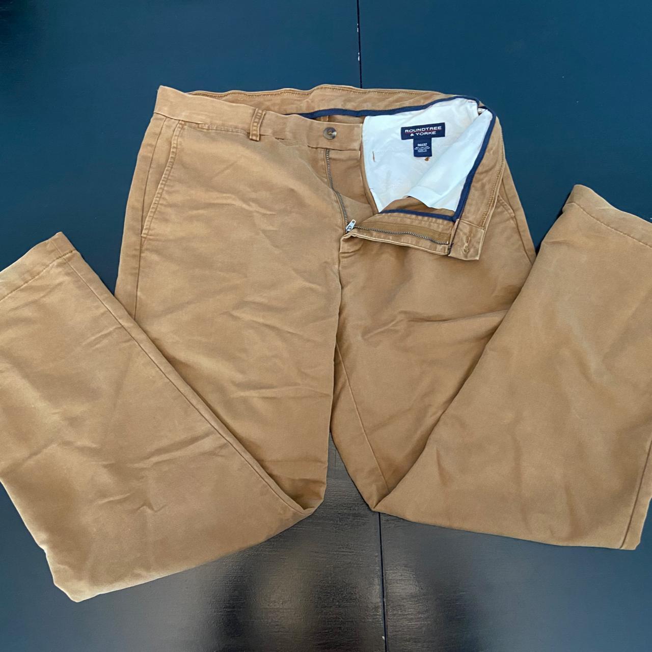 Roundtree and sale yorke khaki pants