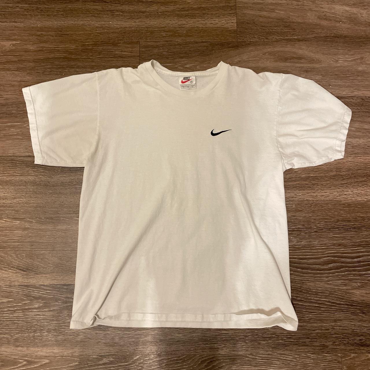 Nike stitch tee, M perfect condition #nike - Depop