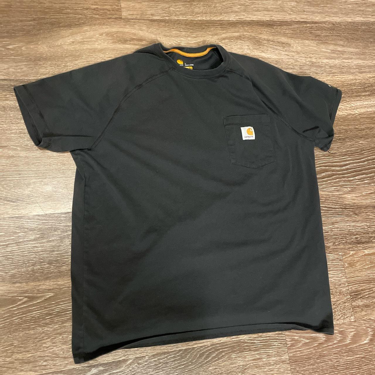 Carhartt Relaxed fit pocket tee, size L perfect... - Depop