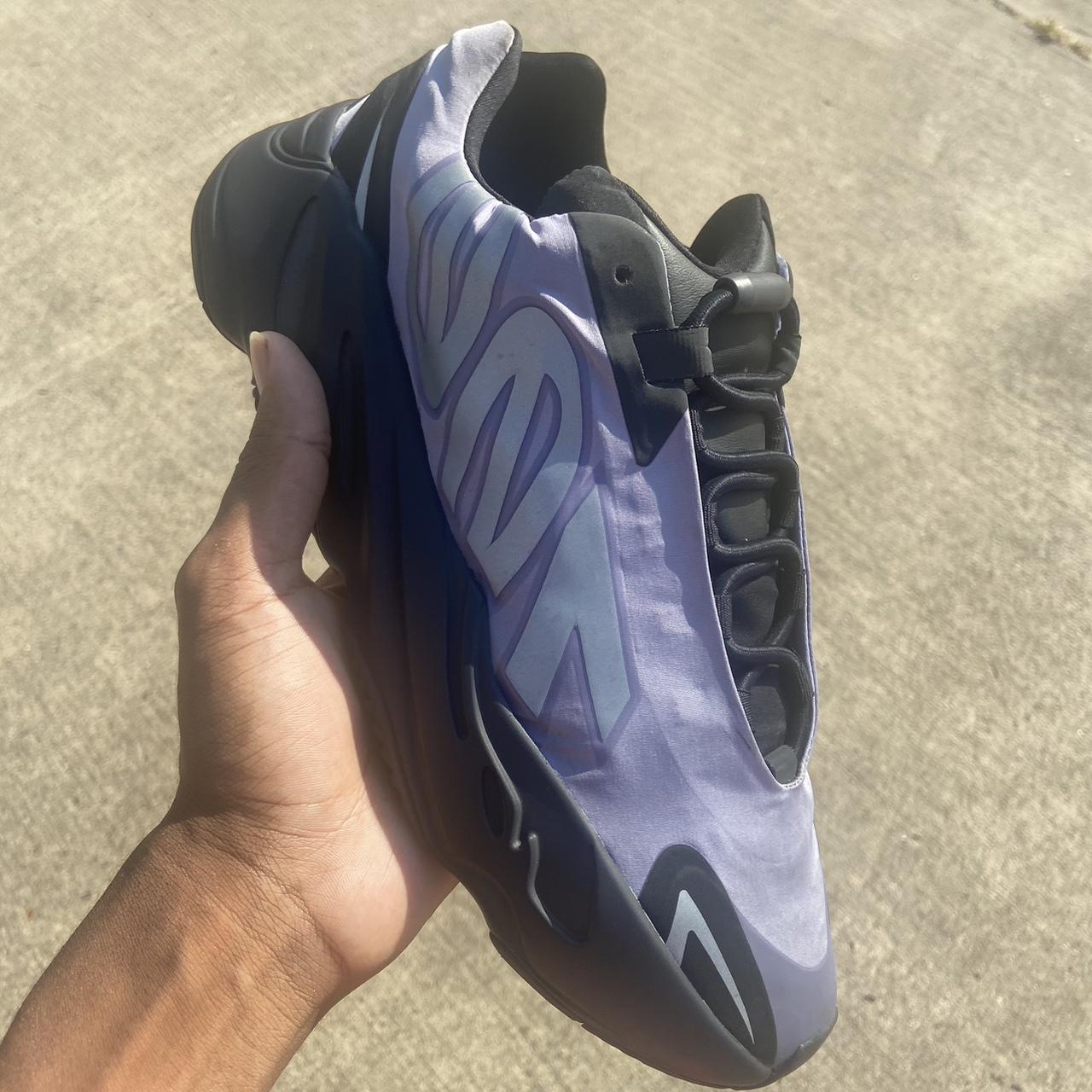 Black and purple outlet yeezys