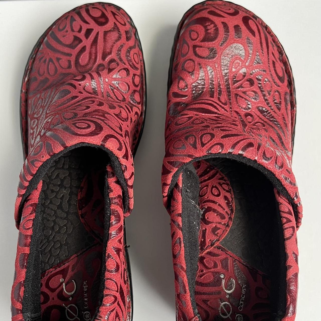 Women's Red Clogs