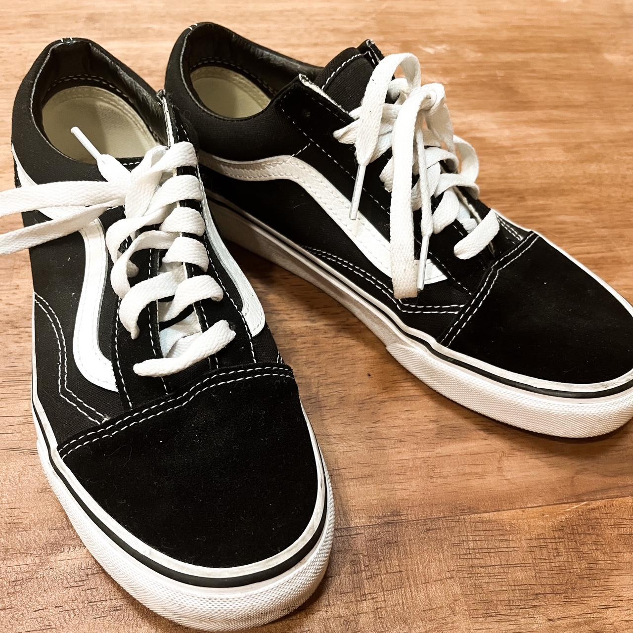 Womens black discount vans size 7.5