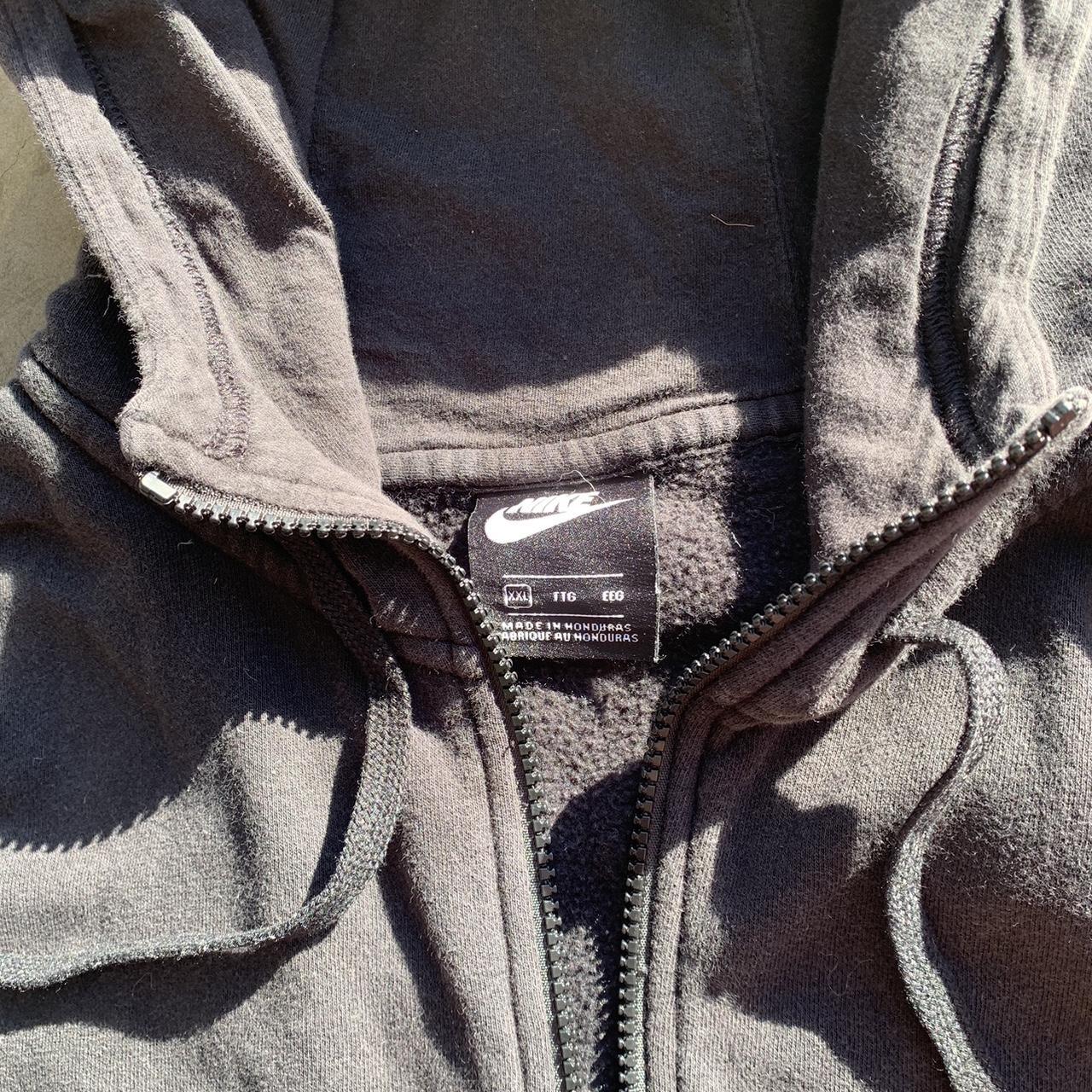 zip up black nike jacket