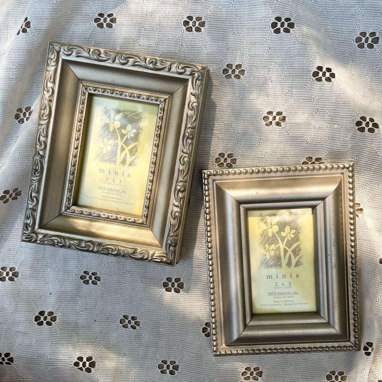 Gold mini frame set Two really pretty miniature... Depop