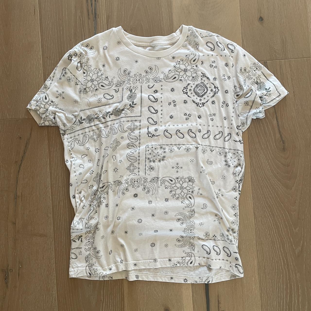 Hollister bandana clearance shirt