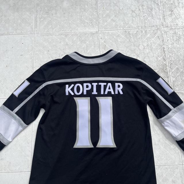 2007 la kings jersey - Depop