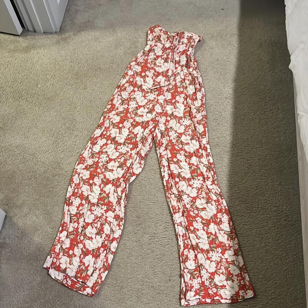 American Eagle Jumpsuit Wore once Xs - Depop