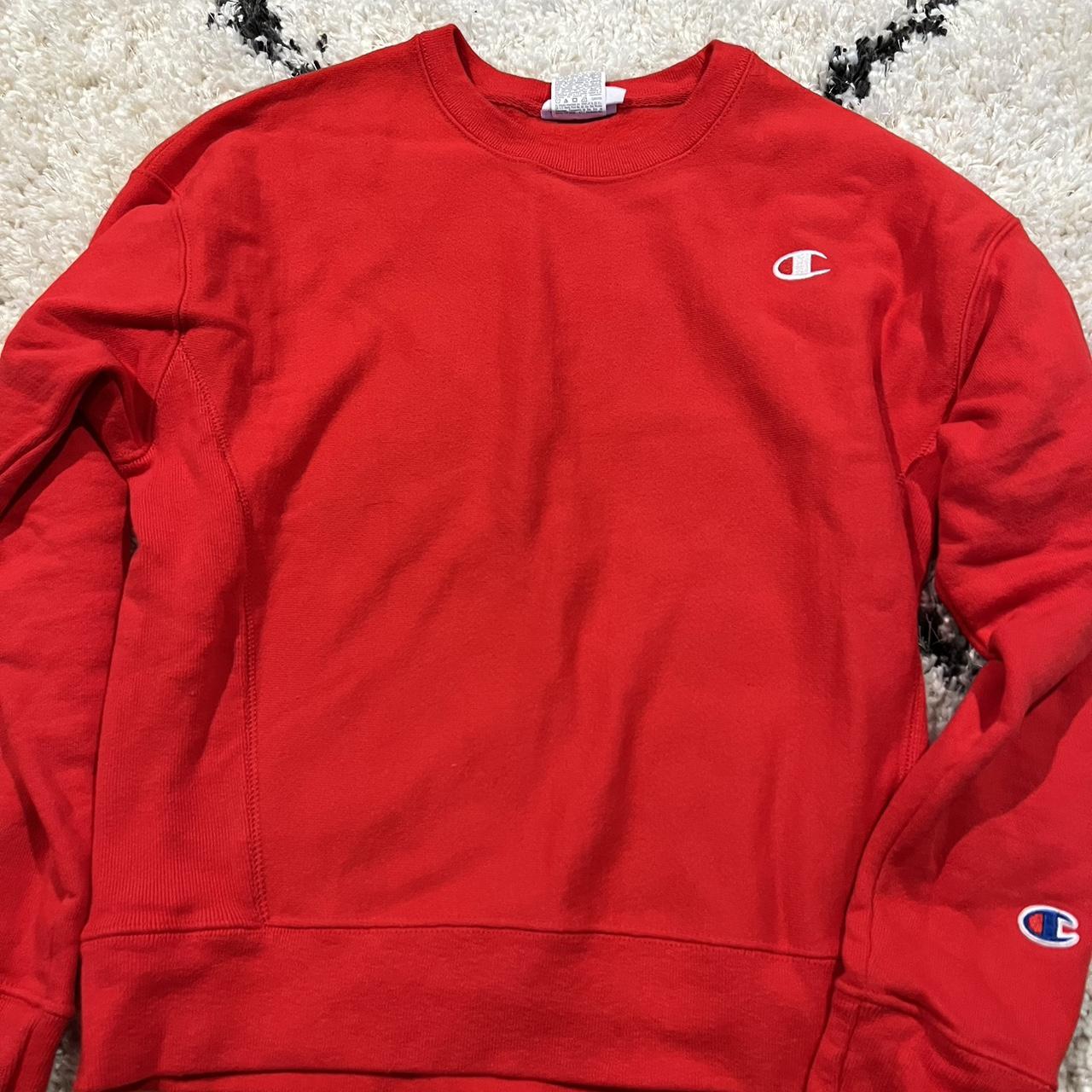 Red crew neck - Depop