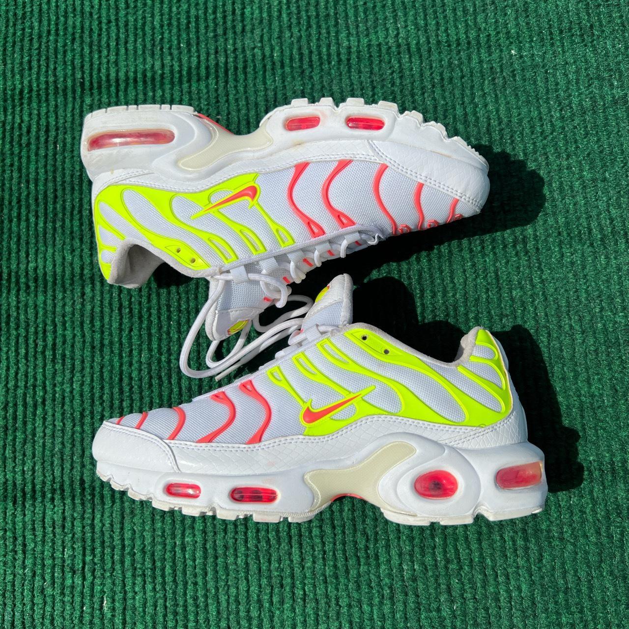 Wmns Air Max Plus SE Hot Punch Women s Size 6.5 Depop