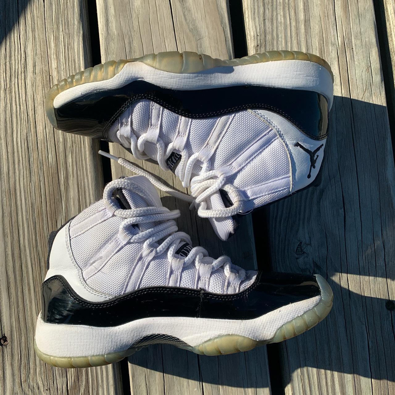 womens jordan concord 11