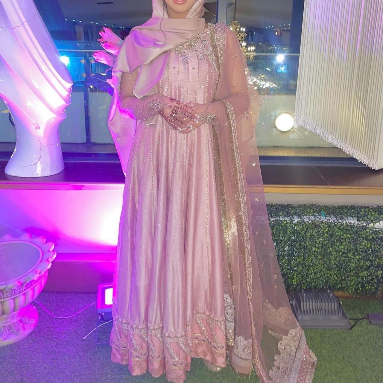 Faiza saqlain NAZMIN pink long anarkali wedding maxi... - Depop