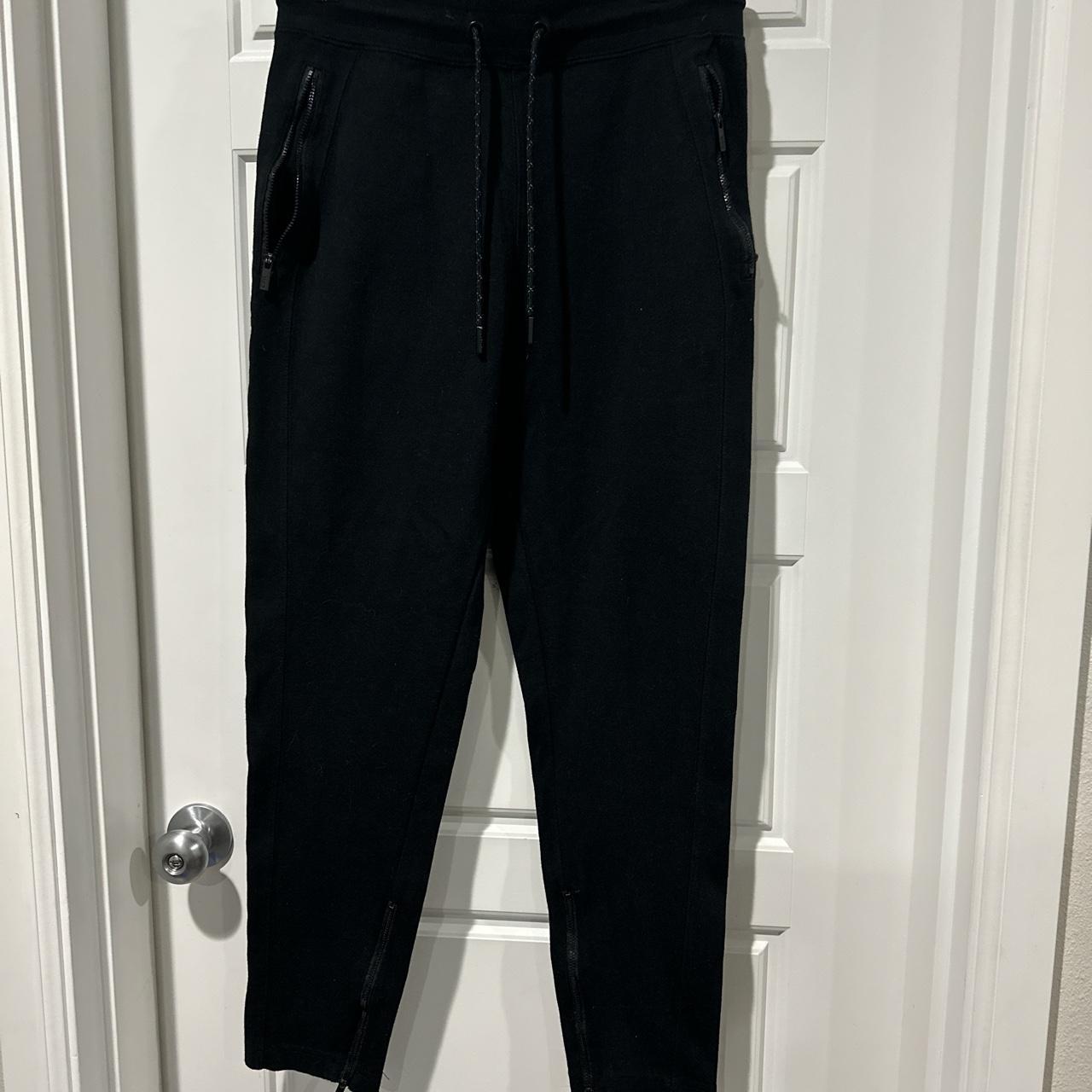 Csg hot sale black joggers