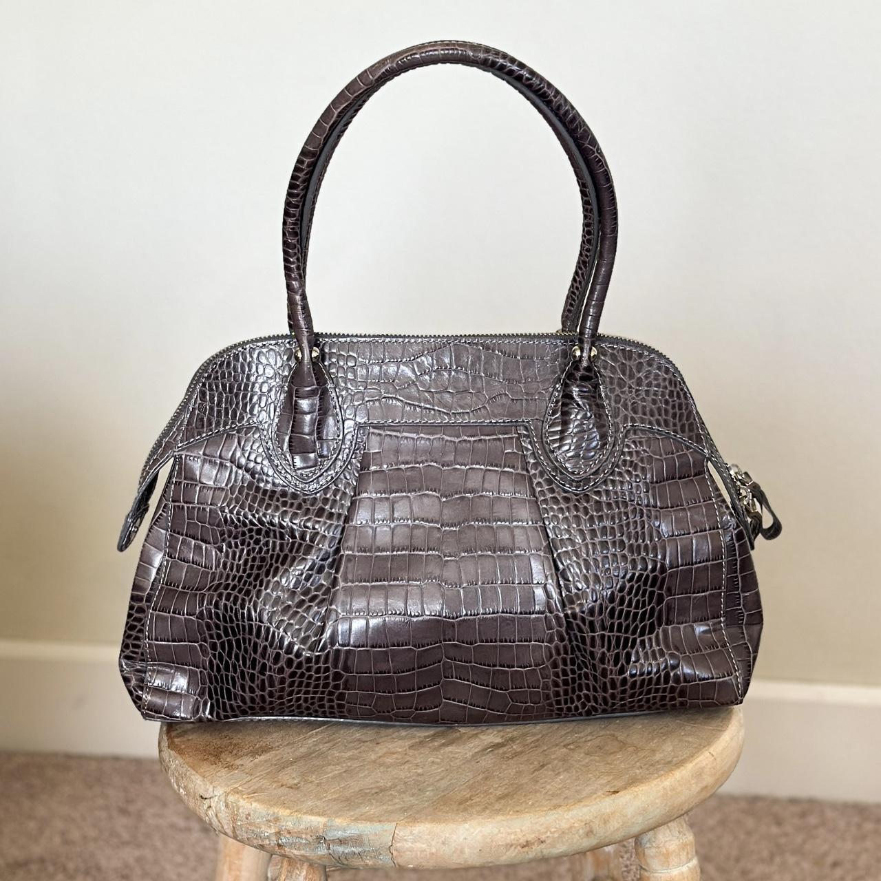 Alfani leather outlet purse