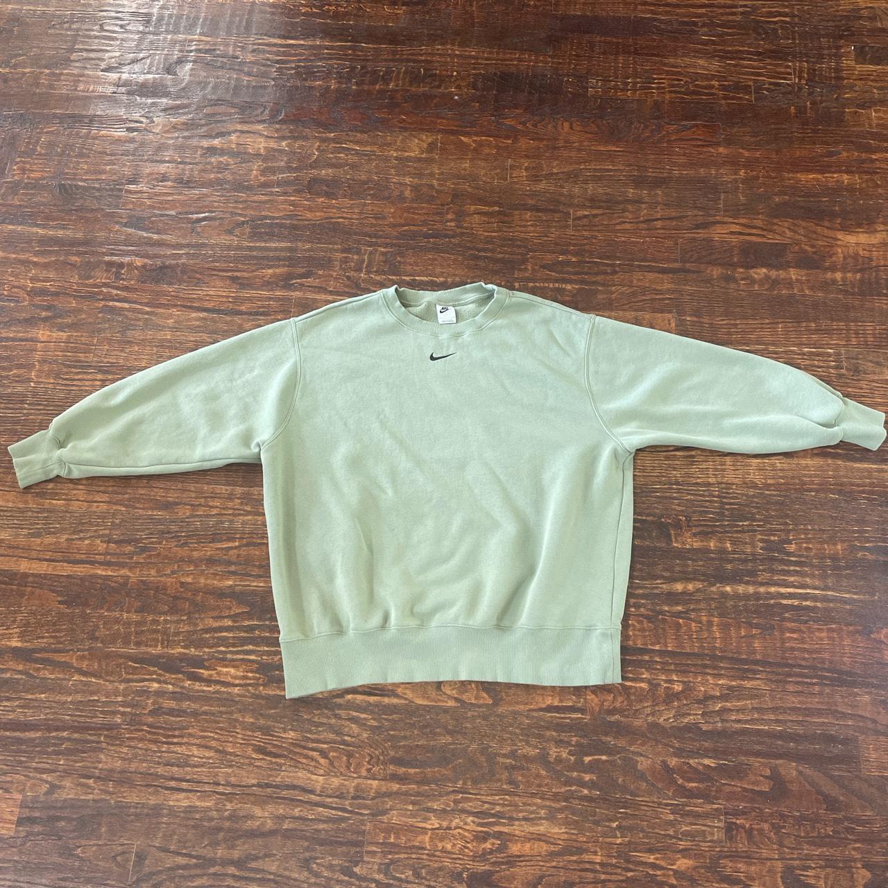 Sage green best sale nike crewneck