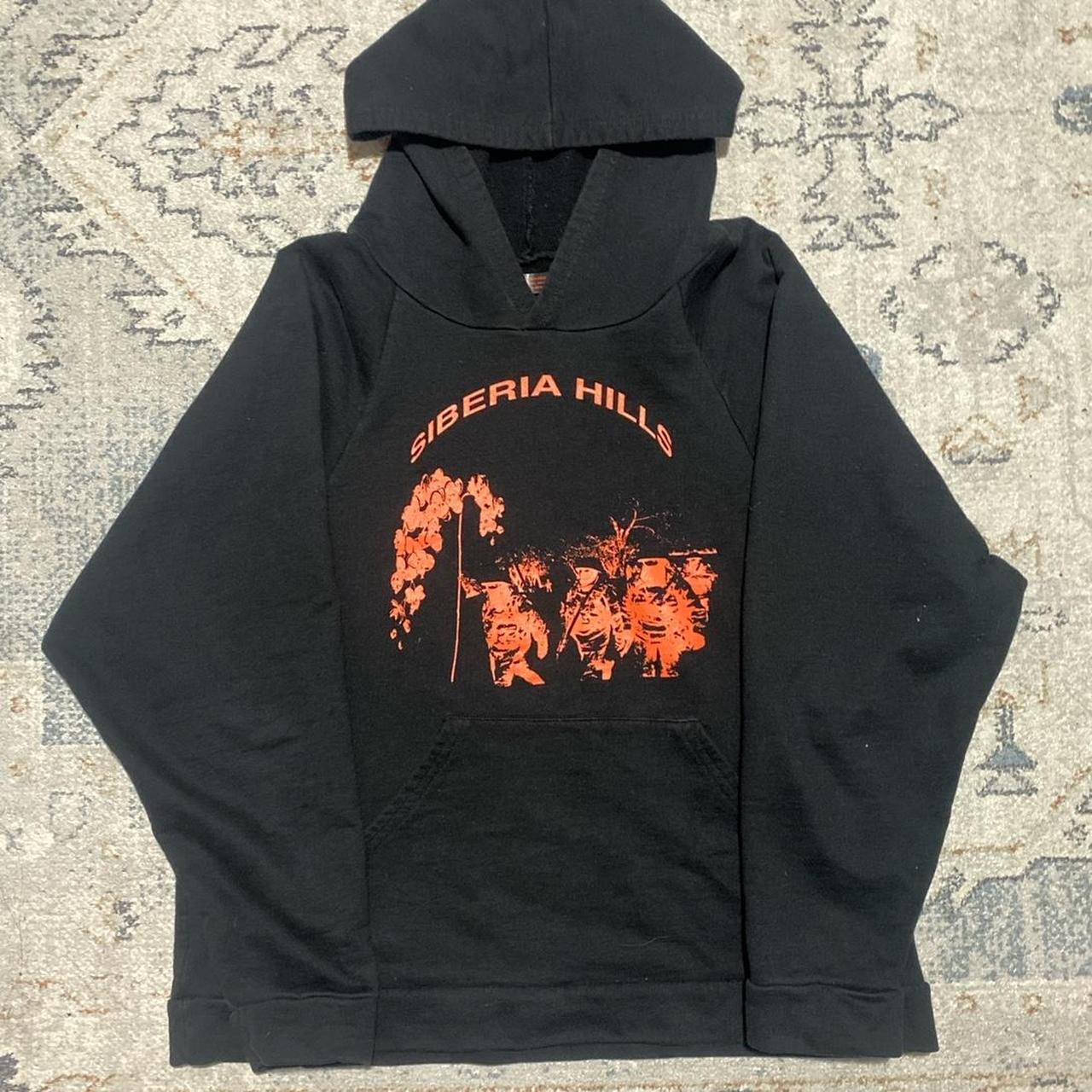 Siberia Hills Black high quality Hoodie size Medium