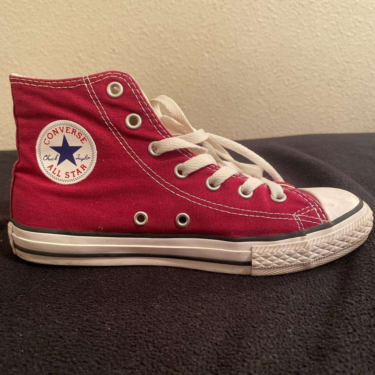 Children's burgundy outlet converse