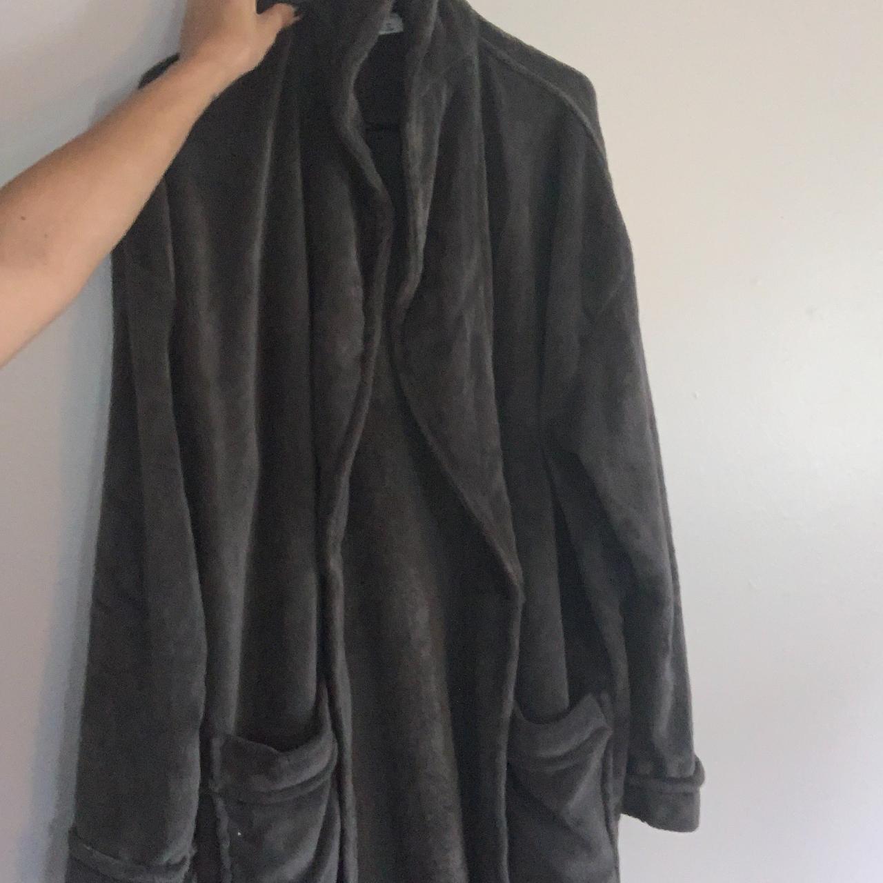 Large grey men's robe - Depop