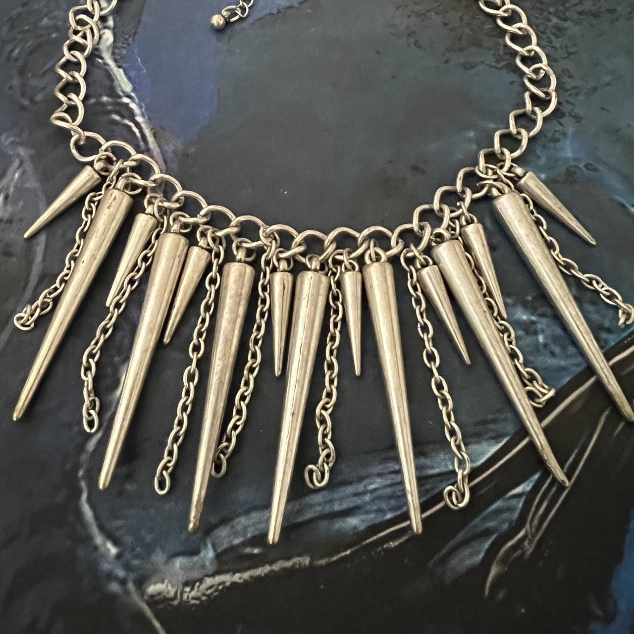 Spike and Chain Necklace Chain is ~9.5”, spikes up... - Depop