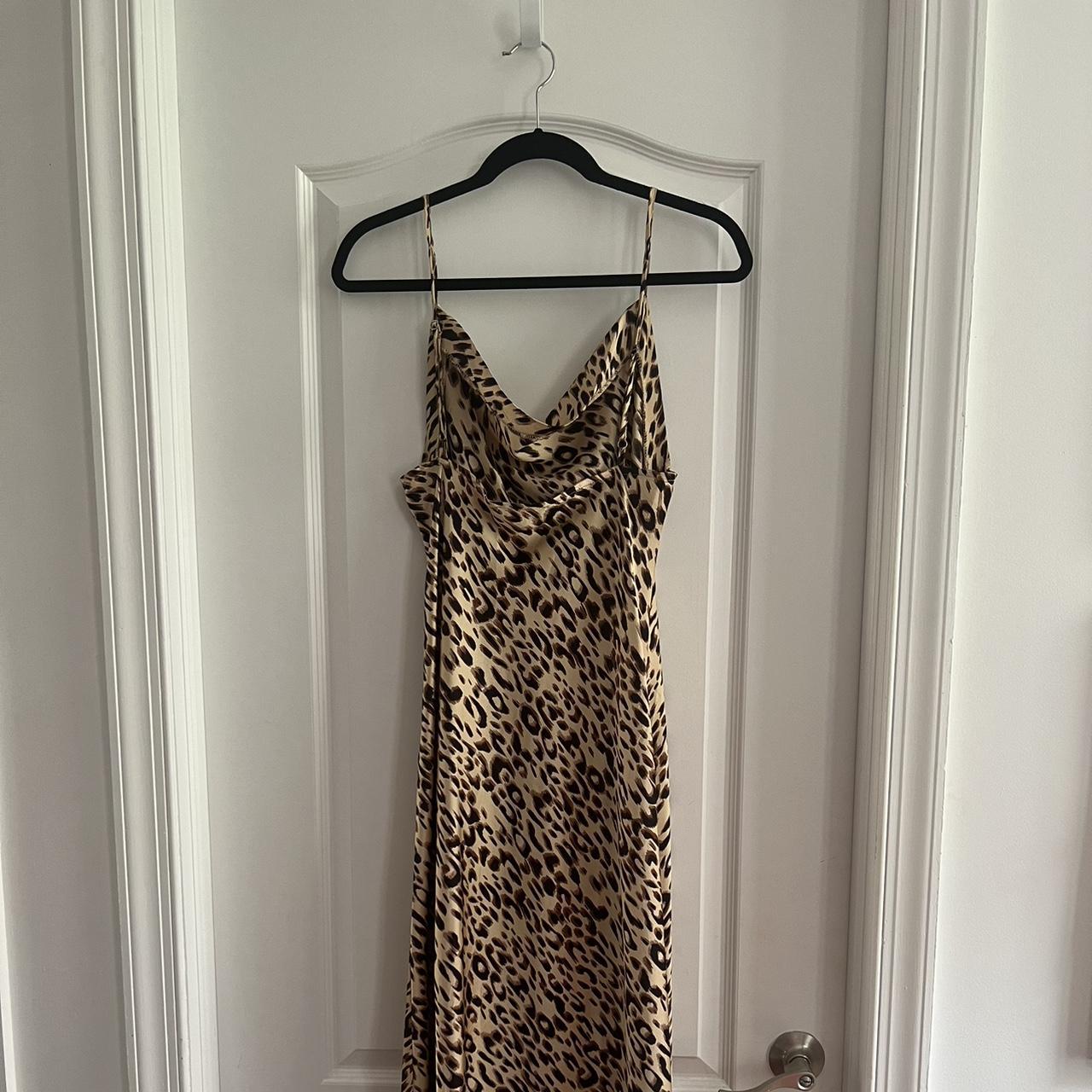 Leopard Print 🐆 maxi slip dress, Perfect for a
