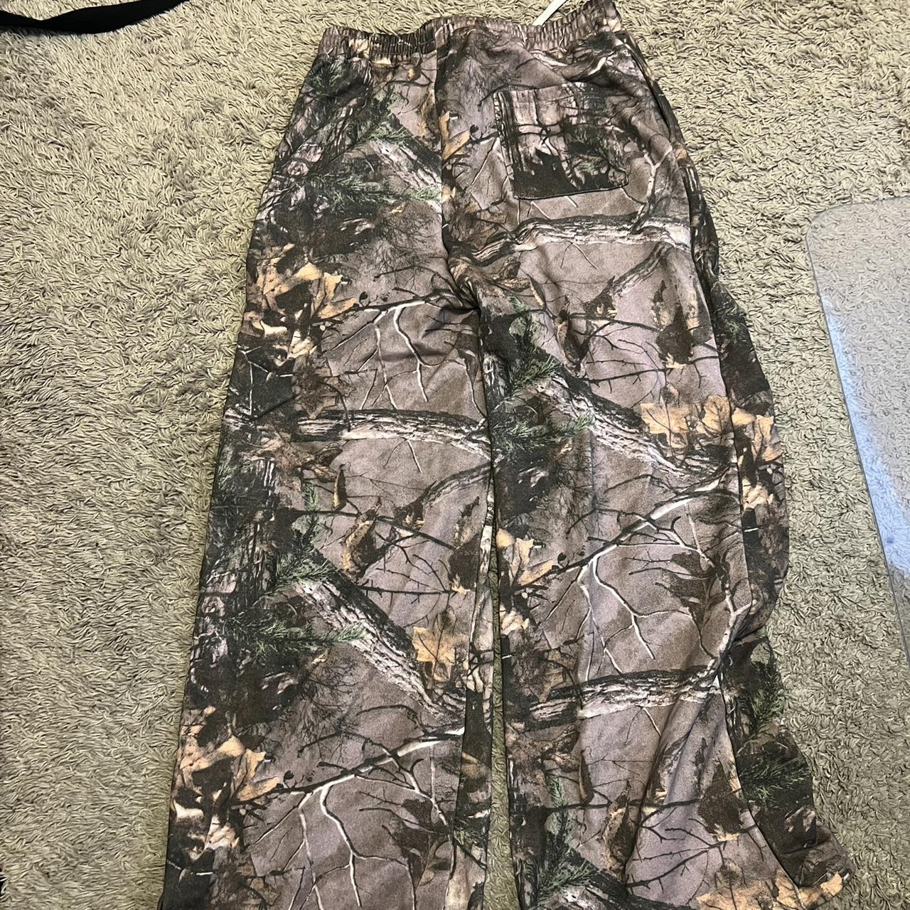 Greer Street camo sweats 32x32 size Large Want... - Depop