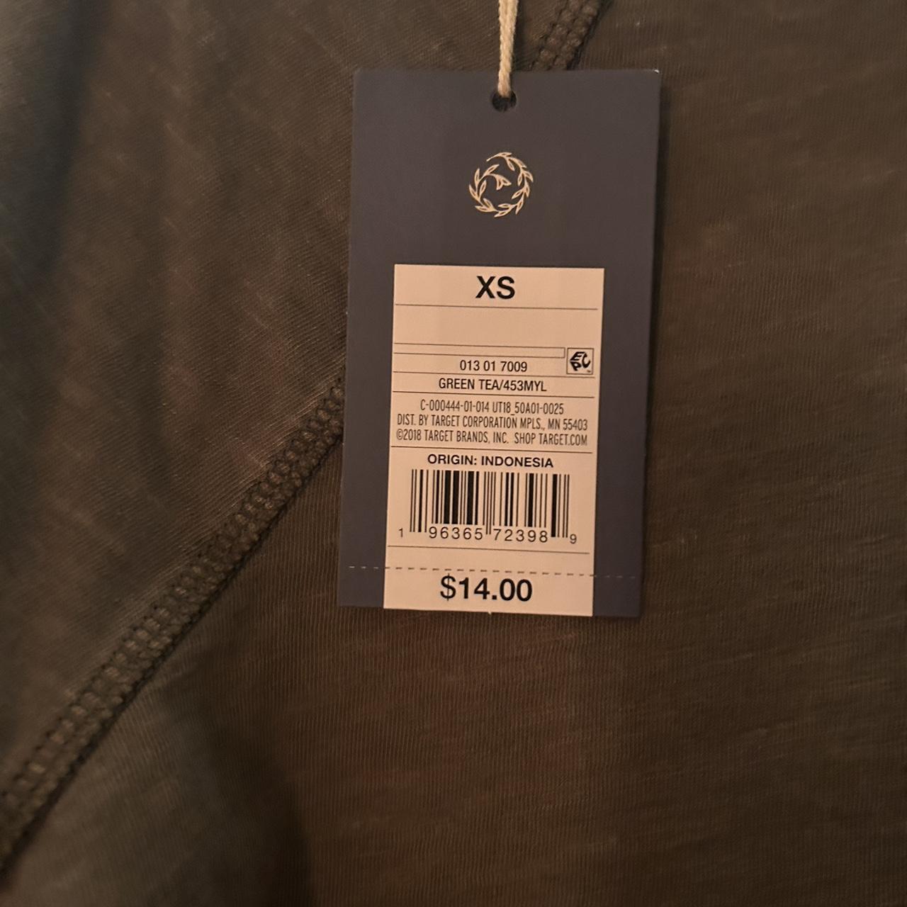 target (universal thread) long sleeve shirt dark green