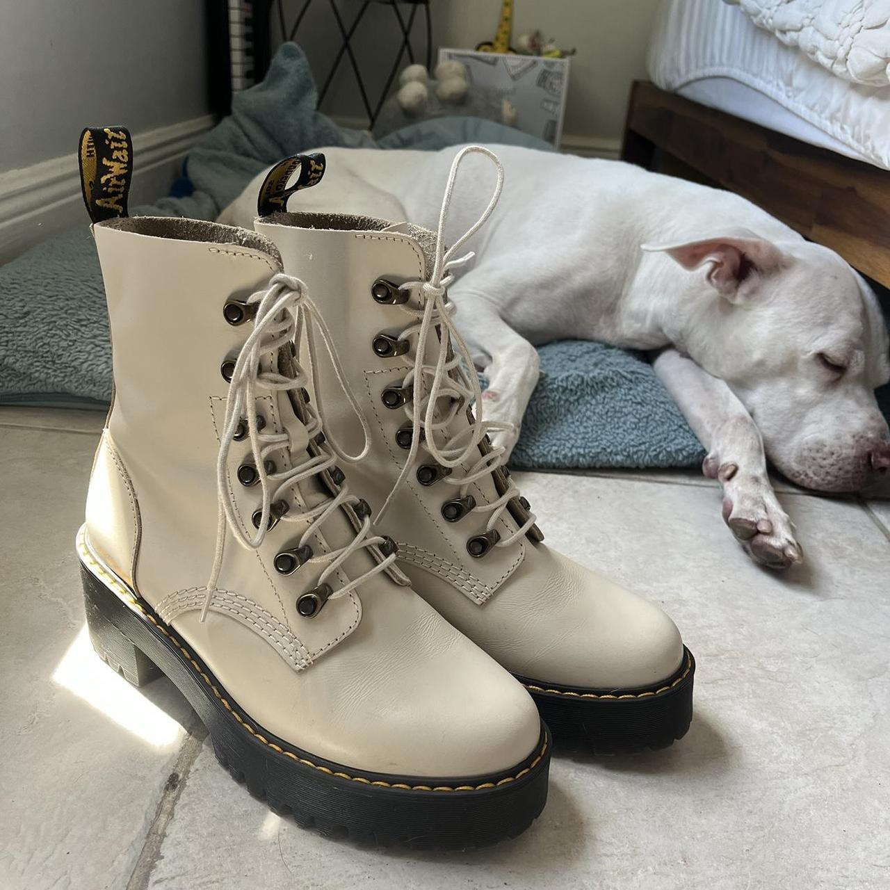 Leona dr martens bone online