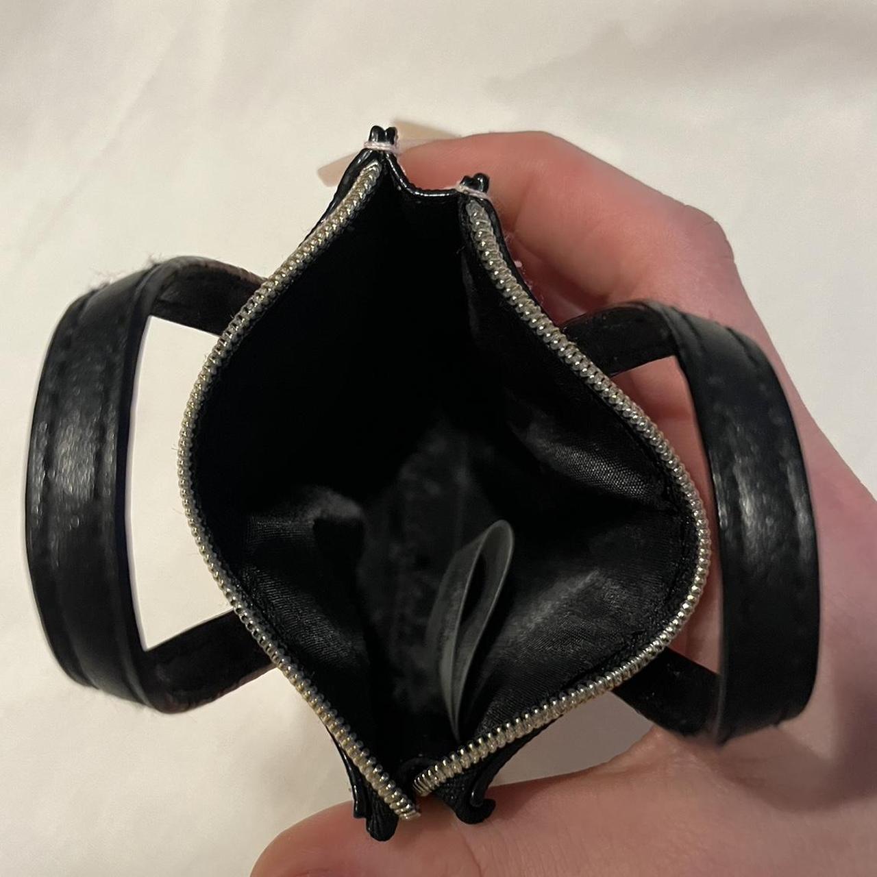 Vintage patent vegan leather heart coin purse pouch - Depop