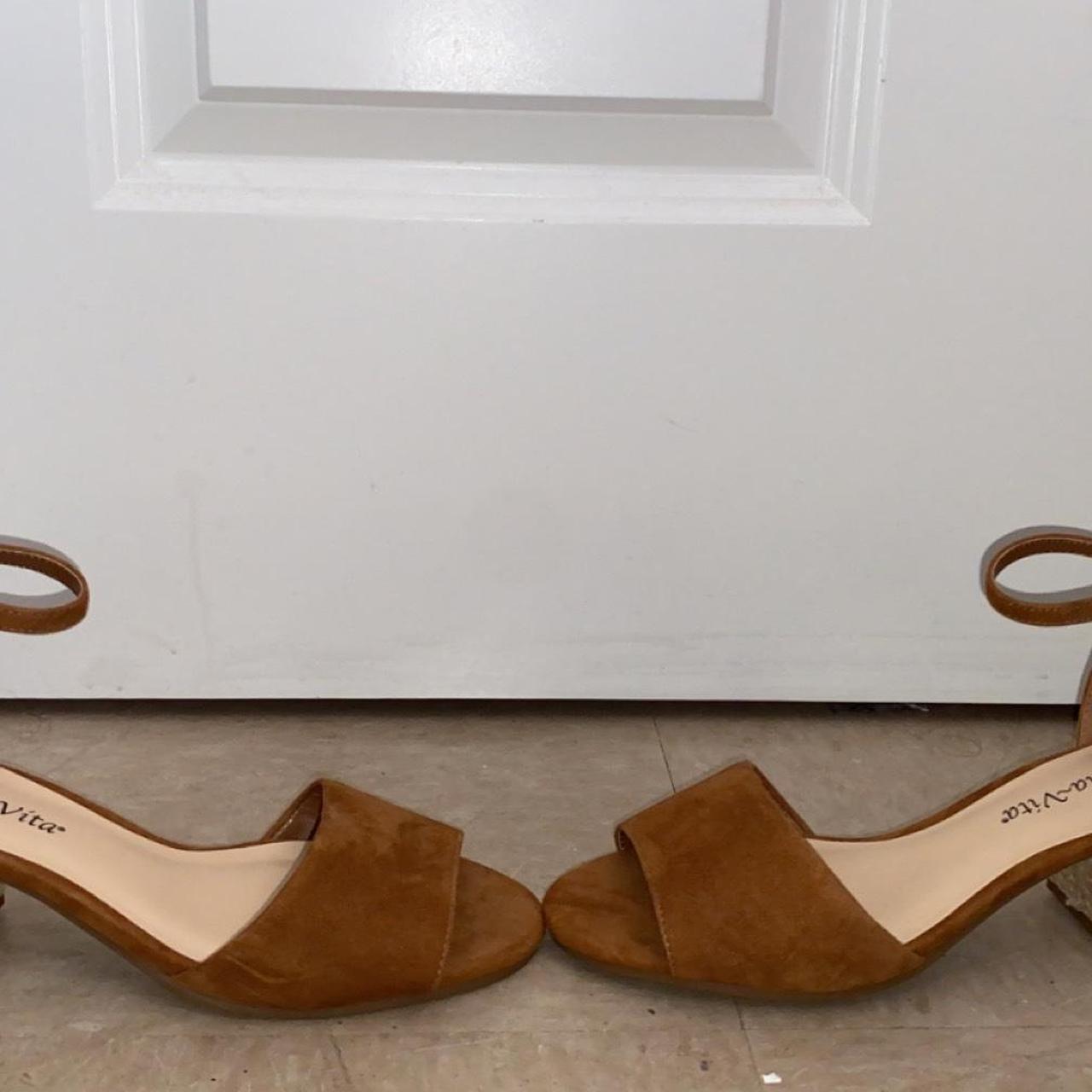Bella Vita Women's Brown Sandals (3)