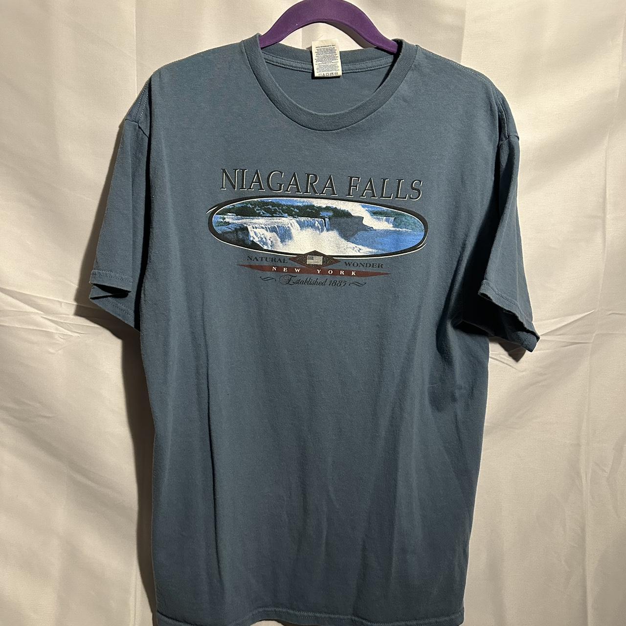 2000s Niagara Falls tshirt - Depop