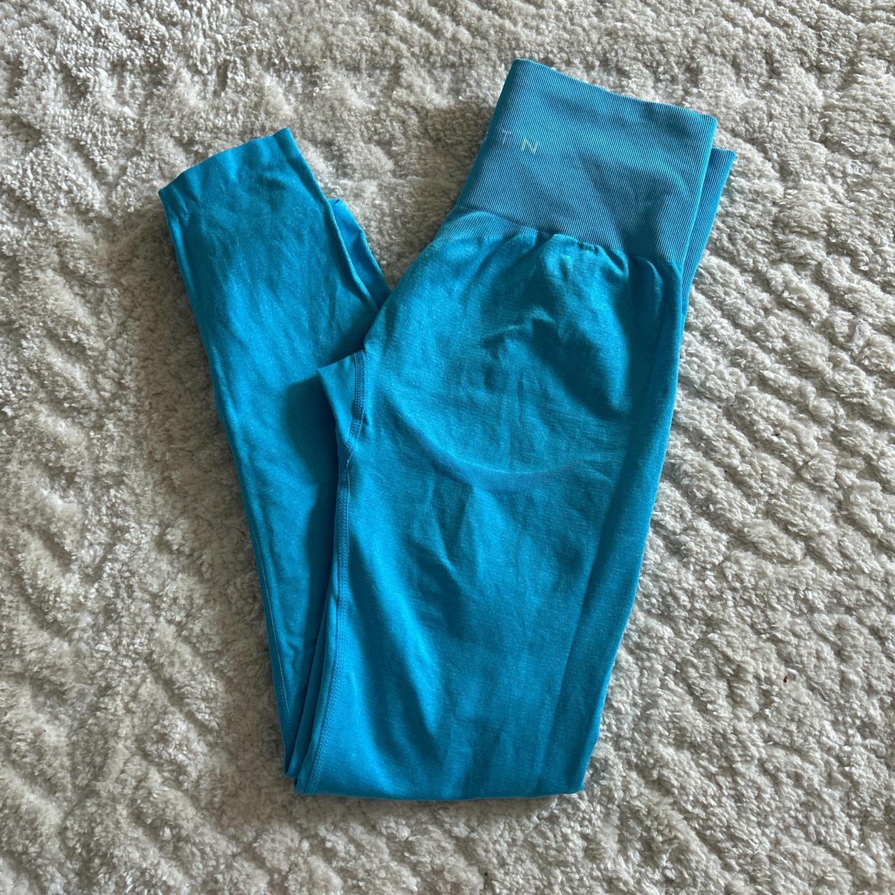 item listed by emmazz_123