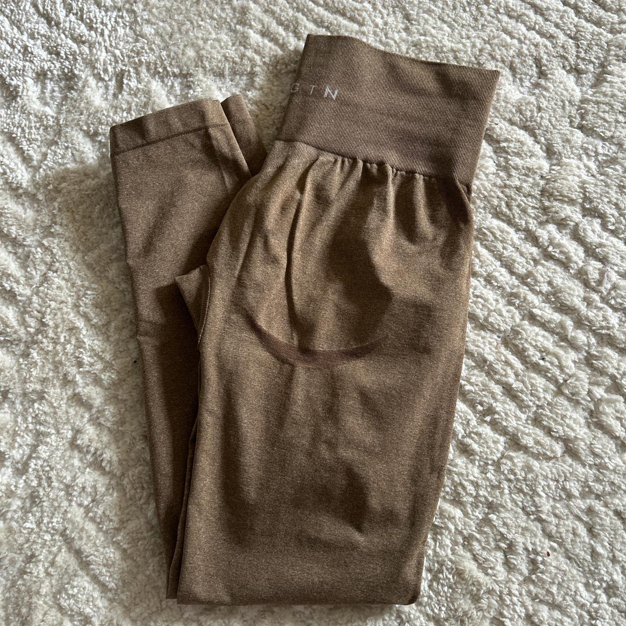 item listed by emmazz_123