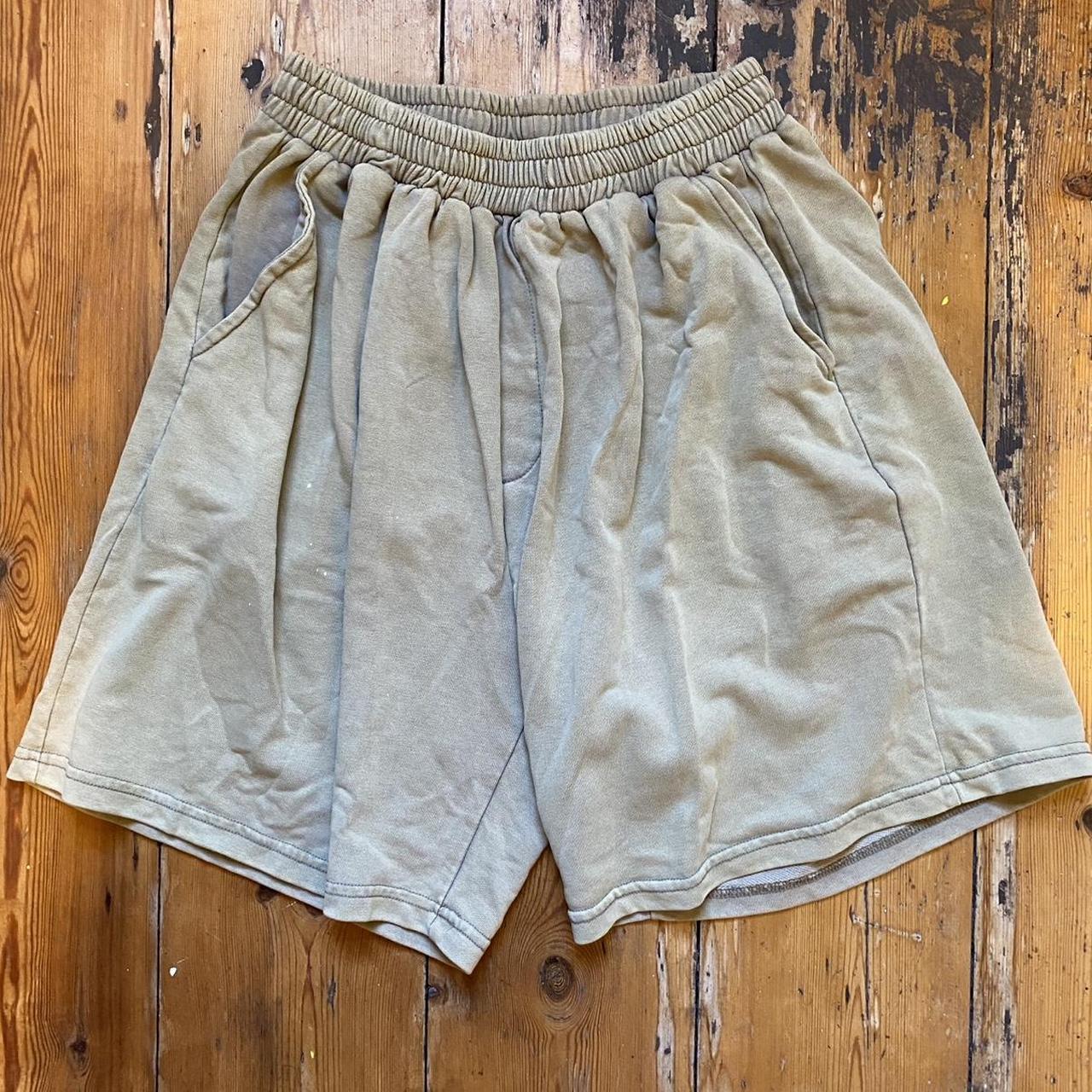 item listed by zazie12