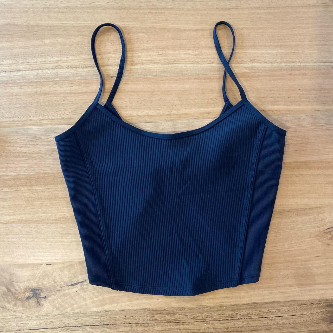 lululemon-crop-size-4-would-fit-aus-6-10-stretchy-depop