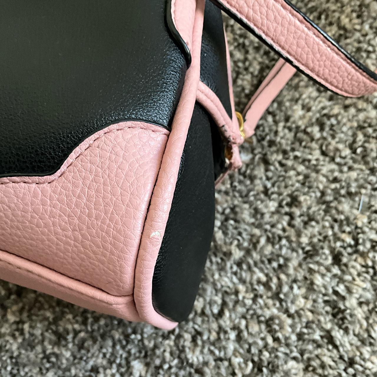 Black & pink Juicy Couture bowler bag 🖤🩷 flaws shown... Depop